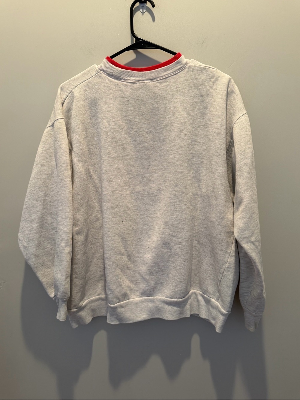 Disney Vintage White Crewneck Sweatshirt with Embroidered Mickey - Picture 5 of 6